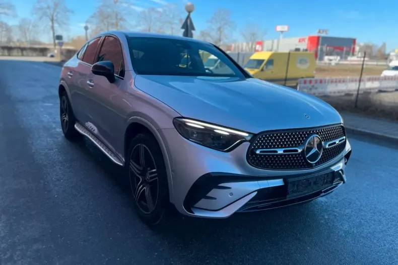 Mercedes-Benz GLC 220 (Clasa GLC) din 2025 cu 11.000 km - oferta MER197412 - foto 5