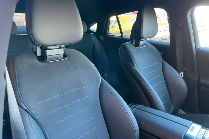 Mercedes-Benz GLC 220 (Clasa GLC) din 2025 cu 11.000 km - oferta MER197412 - foto 14