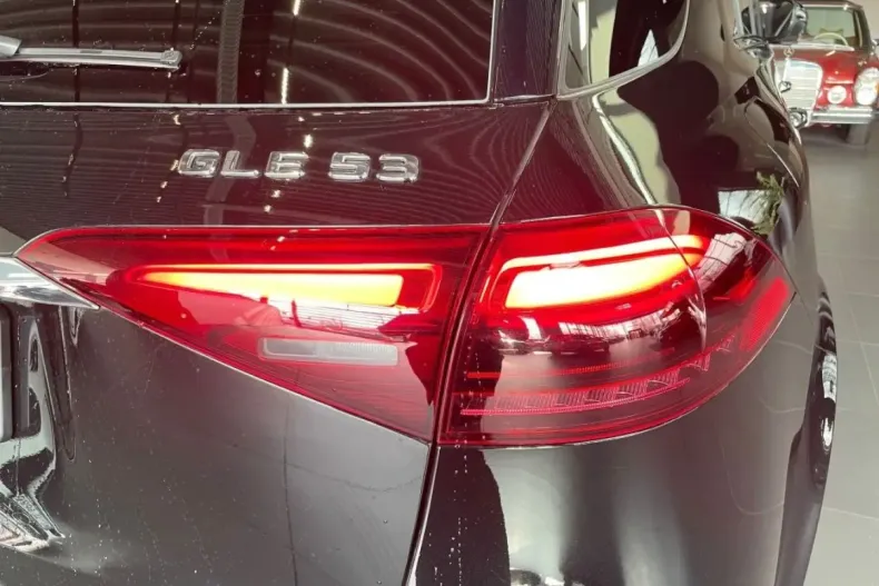 Mercedes-Benz GLE 53 AMG (Clasa GLE) din 2024 cu 27.493 km - oferta MER197418 - foto 10
