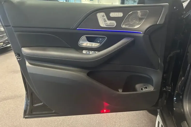 Mercedes-Benz GLS 450 (Clasa GLS) din 2024 cu 28.977 km - oferta MER197419 - foto 6