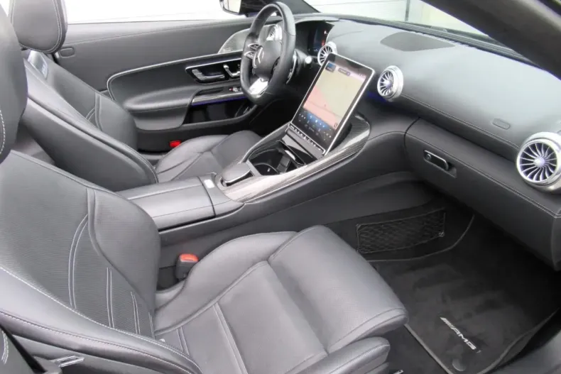 Mercedes-Benz SL 63 AMG (Clasa SL) din 2023 cu 43.796 km - oferta MER197421 - foto 11