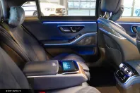 Mercedes-Benz S 580 (Clasa S) din 2023 cu 22.895 km - oferta MER197422 - foto 13