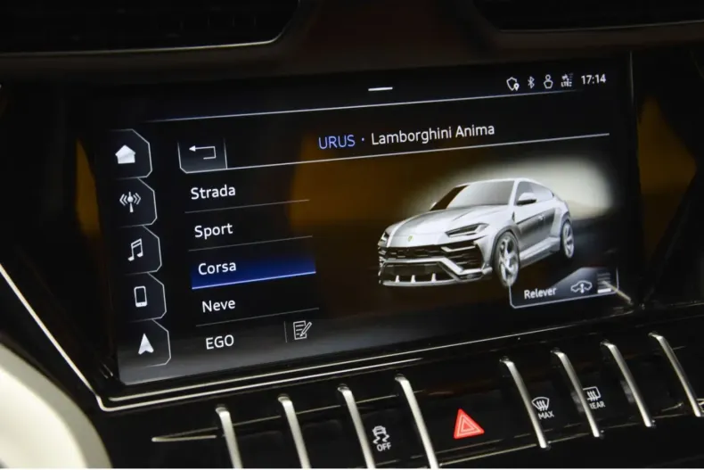 Lamborghini Urus din 2022 cu 47.390 km - oferta LAM197426 - foto 22