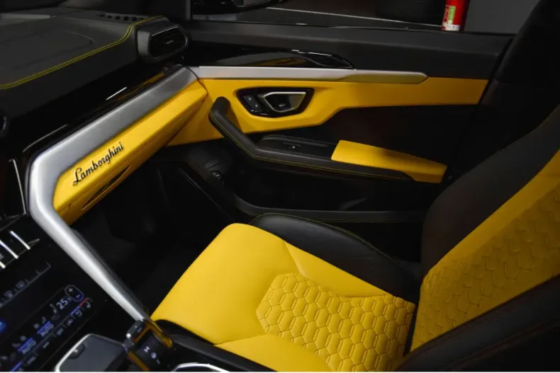 Lamborghini Urus din 2022 cu 47.390 km - oferta LAM197426 - foto 30