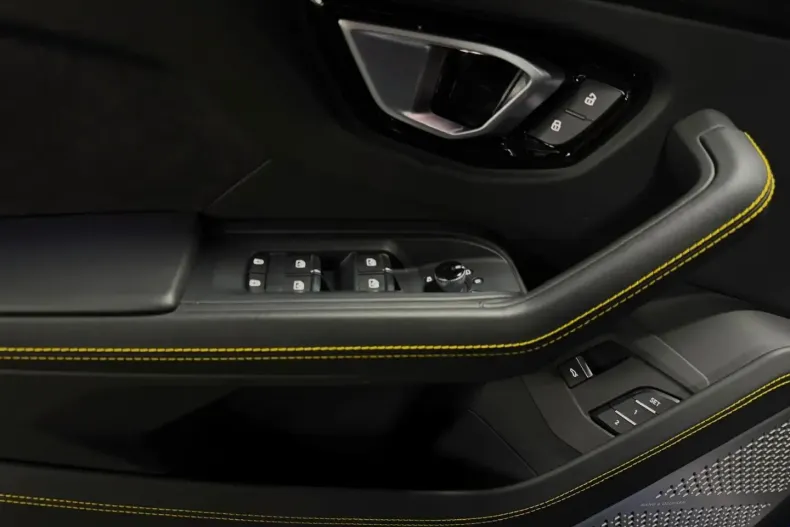 Lamborghini Urus din 2022 cu 55.000 km - oferta LAM197428 - foto 14