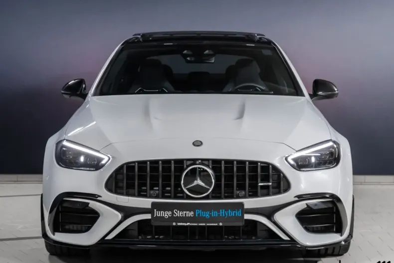 Mercedes-Benz C 63 AMG (Clasa C) din 2025 cu 2.762 km - oferta MER197429 - foto 5