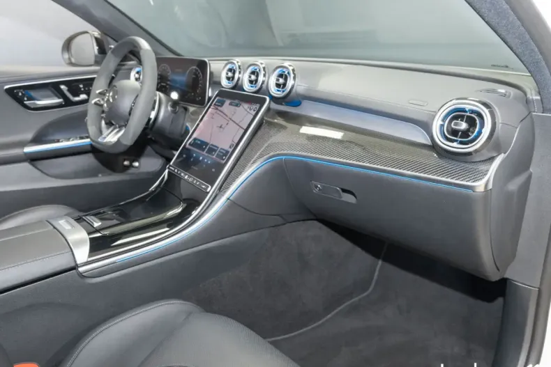 Mercedes-Benz C 63 AMG (Clasa C) din 2025 cu 2.762 km - oferta MER197429 - foto 18