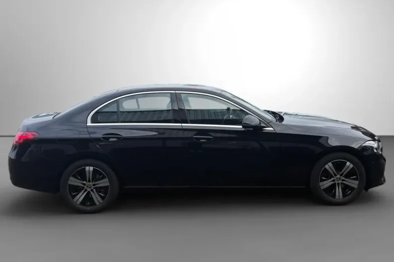 Mercedes-Benz C 200 (Clasa C) din 2024 cu 15.163 km - oferta MER197431 - foto 9