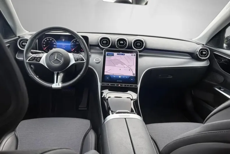 Mercedes-Benz C 200 (Clasa C) din 2024 cu 15.163 km - oferta MER197431 - foto 23