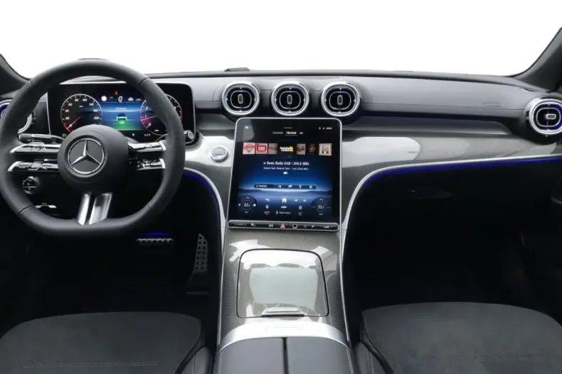 Mercedes-Benz C 300 (Clasa C) din 2024 cu 26.779 km - oferta MER197432 - foto 4