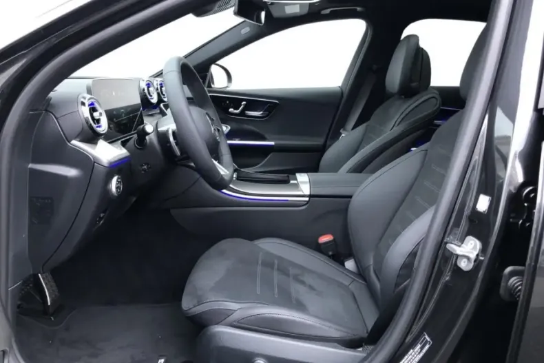 Mercedes-Benz C 300 (Clasa C) din 2024 cu 26.779 km - oferta MER197432 - foto 5