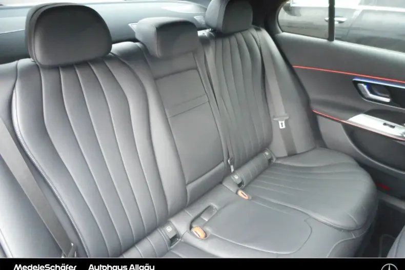 Mercedes-Benz E 450 (Clasa E) din 2024 cu 26.113 km - oferta MER197439 - foto 19