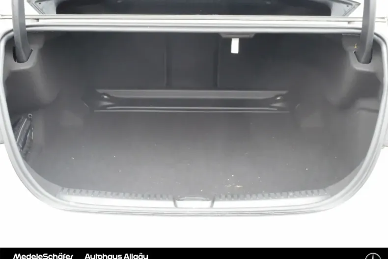 Mercedes-Benz E 450 (Clasa E) din 2024 cu 26.113 km - oferta MER197439 - foto 21