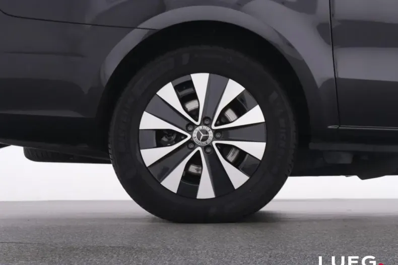 Mercedes-Benz V 300 (Clasa V) din 2024 cu 25.509 km - oferta MER197441 - foto 23