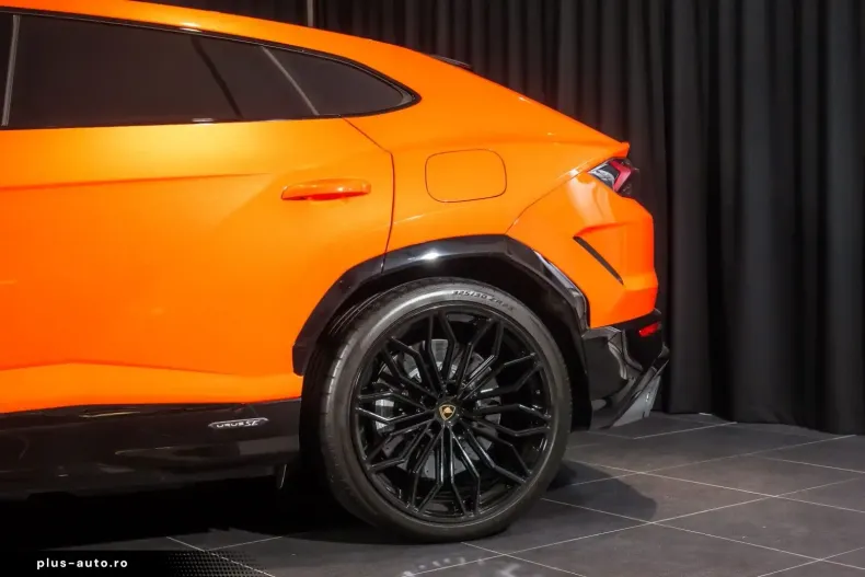 Lamborghini Urus din 2025 cu 7.950 km - oferta LAM197446 - foto 9