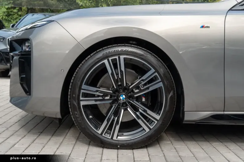 BMW 740 (Seria 7) din 2025 cu 9.200 km - oferta BMW197447 - foto 28