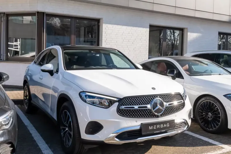 Mercedes-Benz GLC 200 (Clasa GLC) din 2025 cu 18.102 km - oferta MER197448 - foto 1