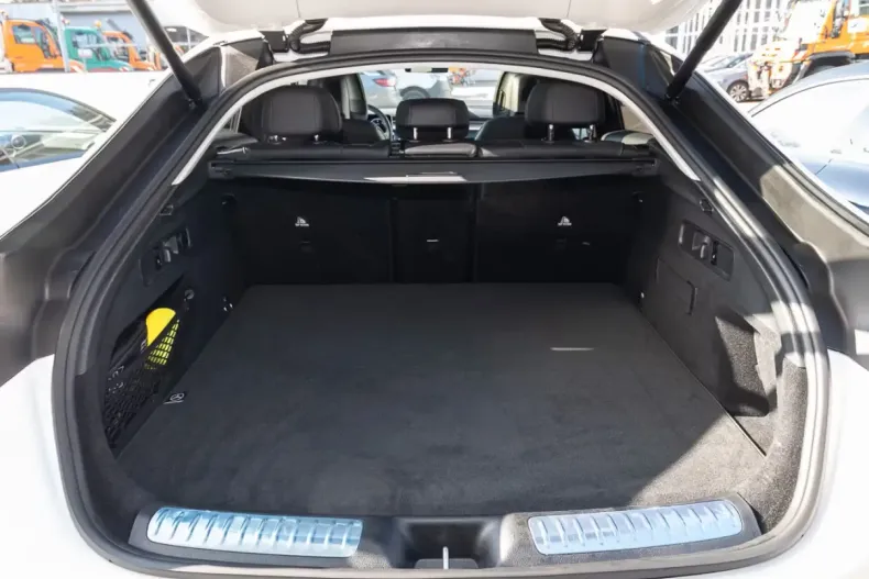 Mercedes-Benz GLC 200 (Clasa GLC) din 2025 cu 18.102 km - oferta MER197448 - foto 13