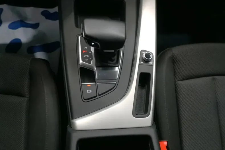 Audi A4 din 2022 cu 86.572 km - oferta AUD197451 - foto 19