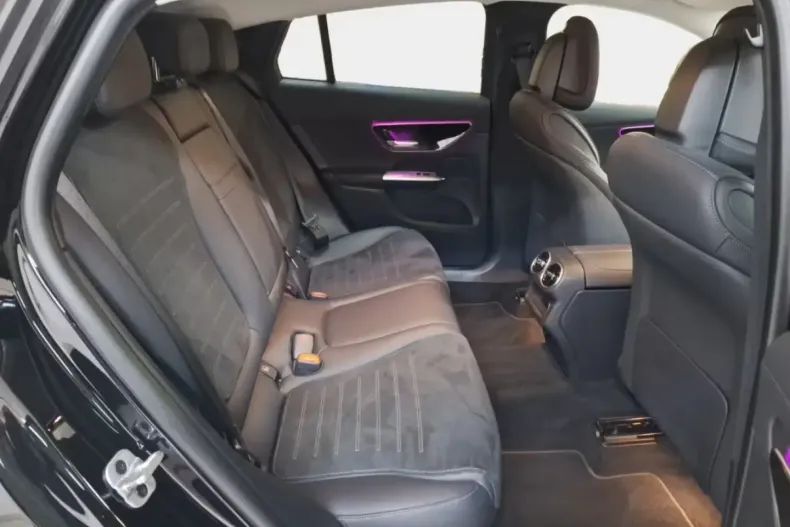 Mercedes-Benz GLC 200 (Clasa GLC) din 2025 cu 20.133 km - oferta MER197452 - foto 14