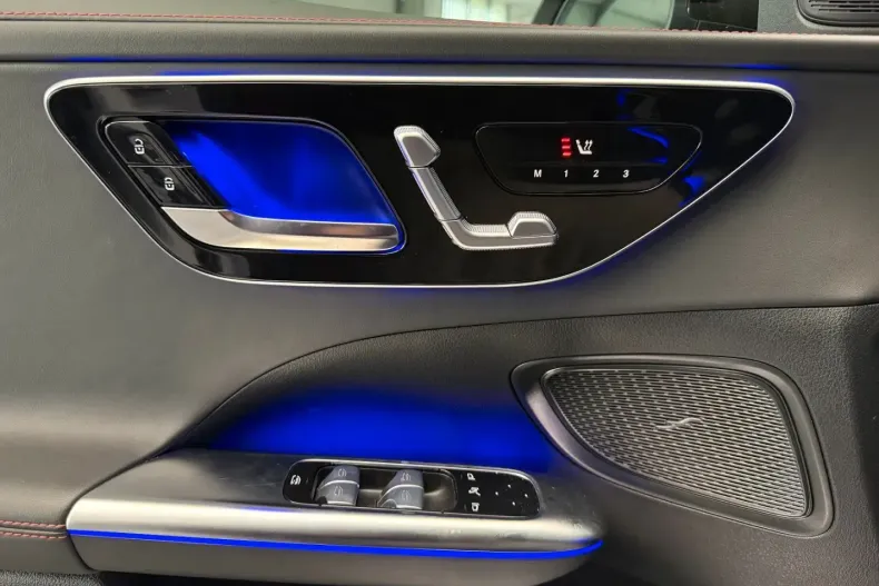 Mercedes-Benz C 43 AMG (Clasa C) din 2024 cu 14.535 km - oferta MER197459 - foto 11