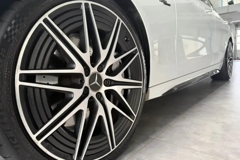 Mercedes-Benz C 43 AMG (Clasa C) din 2024 cu 14.535 km - oferta MER197459 - foto 15