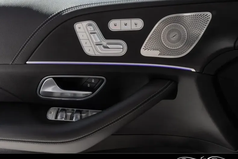 Mercedes-Benz GLE 53 AMG (Clasa GLE) din 2025 cu 27.650 km - oferta MER197462 - foto 16