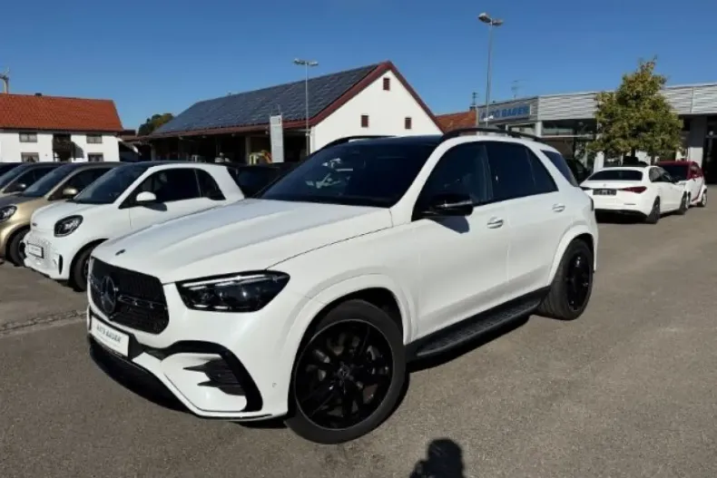 Mercedes-Benz GLE 580 (Clasa GLE) din 2024 cu 12.500 km - oferta MER197465 - foto 1