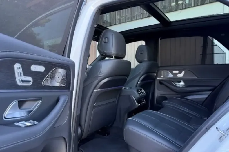 Mercedes-Benz GLE 580 (Clasa GLE) din 2024 cu 12.500 km - oferta MER197465 - foto 16