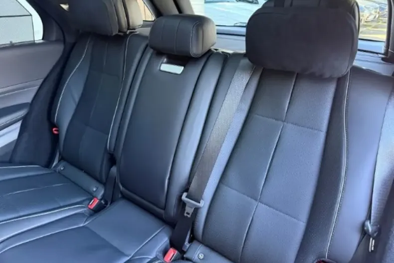 Mercedes-Benz GLE 580 (Clasa GLE) din 2024 cu 12.500 km - oferta MER197465 - foto 17