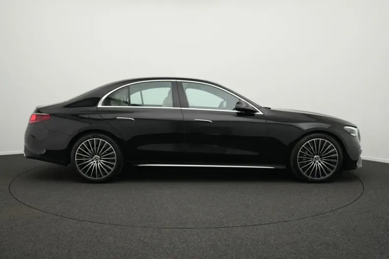 Mercedes-Benz E 200 (Clasa E) din 2025 cu 25.852 km - oferta MER197466 - foto 5