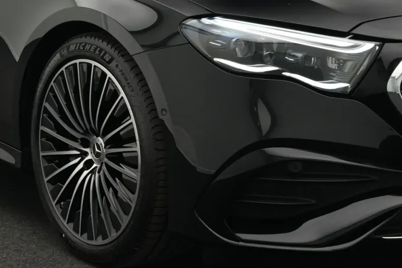 Mercedes-Benz E 200 (Clasa E) din 2025 cu 25.852 km - oferta MER197466 - foto 9