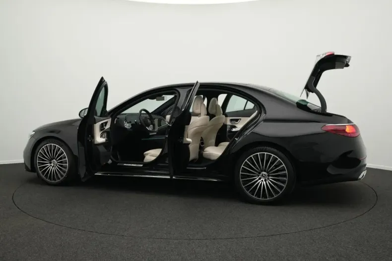 Mercedes-Benz E 200 (Clasa E) din 2025 cu 25.852 km - oferta MER197466 - foto 16