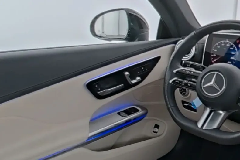 Mercedes-Benz CLE 200 (Clasa CLE) din 2024 cu 7.049 km - oferta MER197469 - foto 9