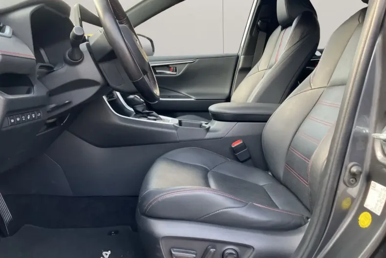 Toyota RAV4 din 2024 cu 43.521 km - oferta TOY197472 - foto 10