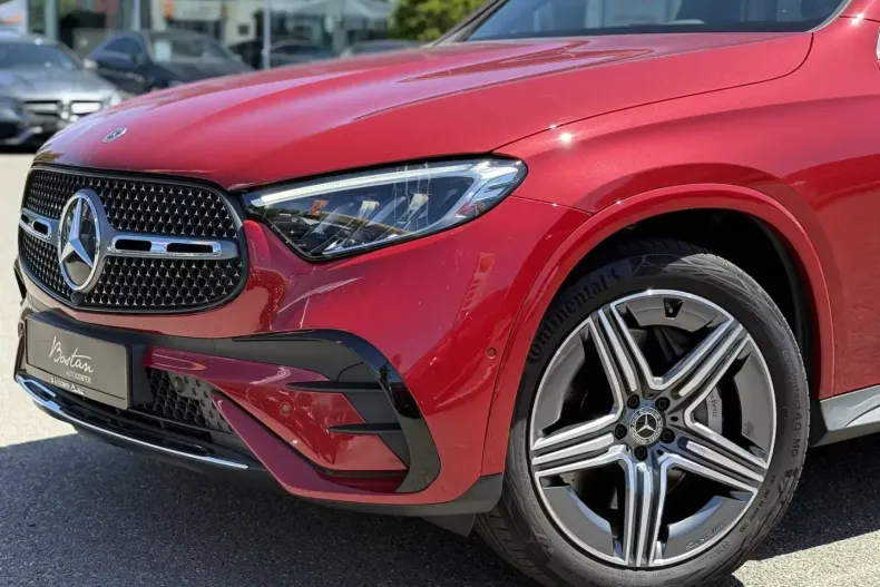 Mercedes-Benz GLC 300 (Clasa GLC) din 2024 cu 39.620 km - oferta MER197473 - foto 9