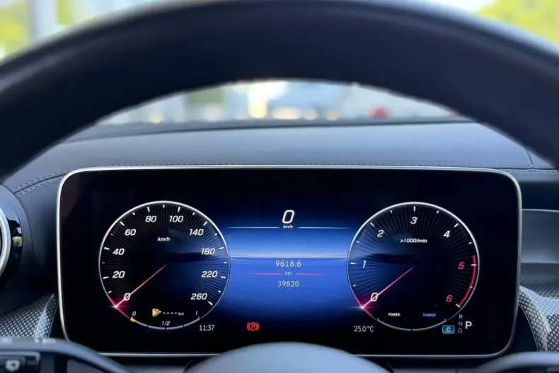 Mercedes-Benz GLC 300 (Clasa GLC) din 2024 cu 39.620 km - oferta MER197473 - foto 18
