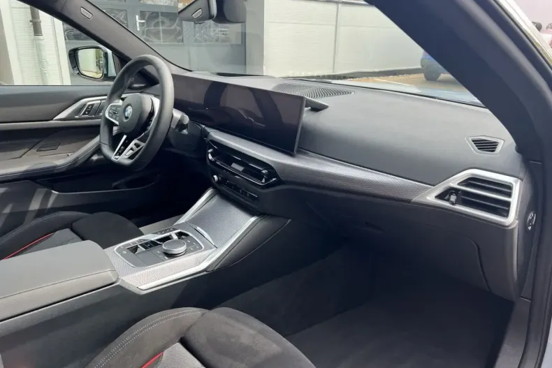 BMW 430i (Seria 4) din 2024 cu 9.947 km - oferta BMW197474 - foto 11