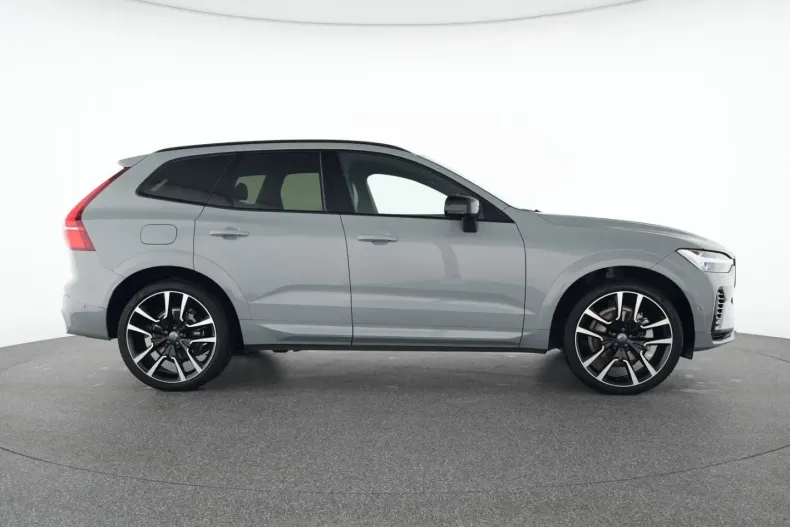 Volvo XC60 din 2023 cu 30.500 km - oferta VOL197475 - foto 5