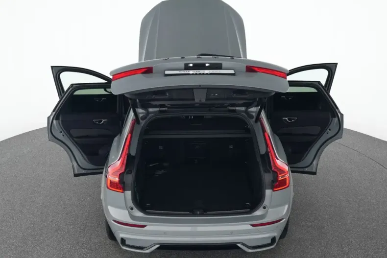 Volvo XC60 din 2023 cu 30.500 km - oferta VOL197475 - foto 14