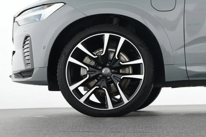 Volvo XC60 din 2023 cu 30.500 km - oferta VOL197475 - foto 19