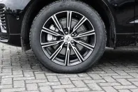 Volvo XC60 din 2024 cu 25.177 km - oferta VOL197479 - foto 3