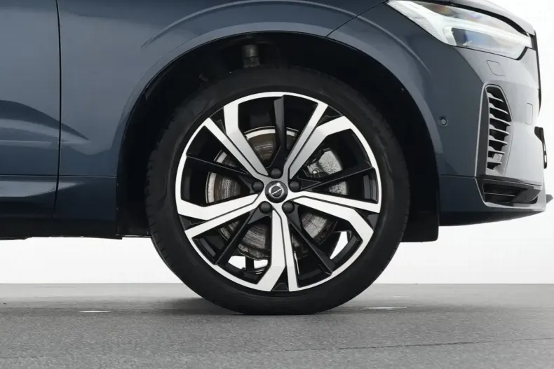 Volvo XC60 din 2023 cu 46.399 km - oferta VOL197481 - foto 21