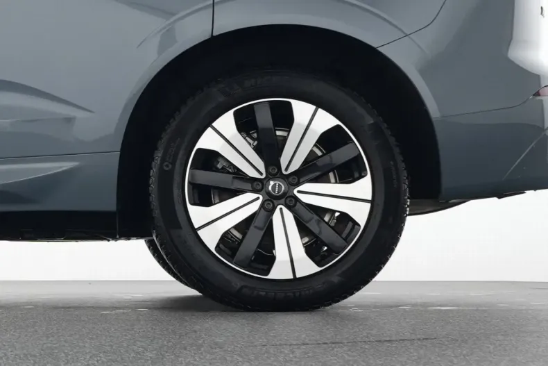 Volvo XC60 din 2023 cu 42.950 km - oferta VOL197483 - foto 20