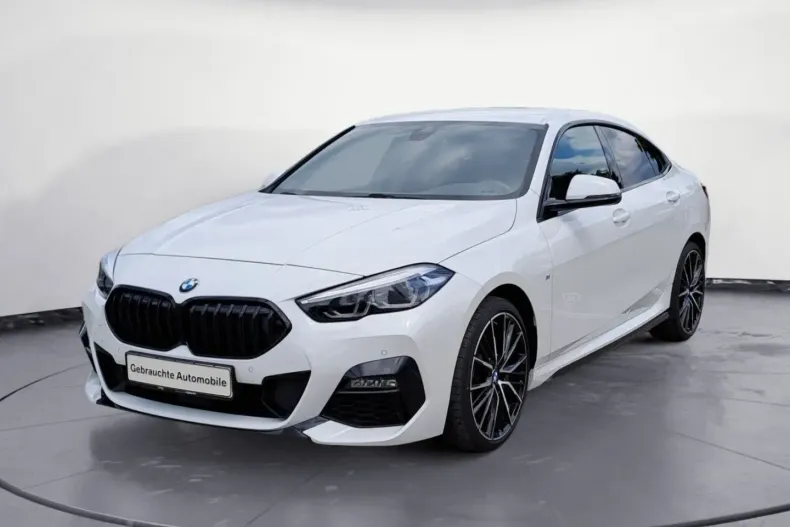 BMW 220i (Seria 2) din 2024 cu 12.881 km - oferta BMW197484 - foto 1