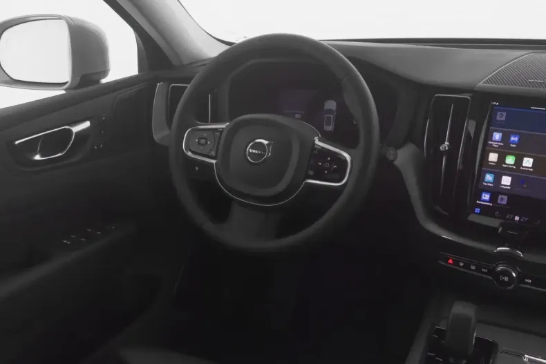 Volvo XC60 din 2023 cu 19.394 km - oferta VOL197485 - foto 4