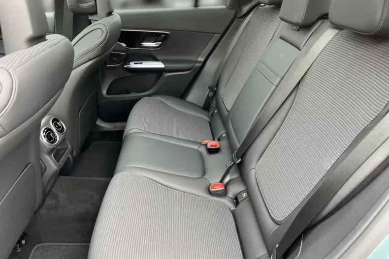 Mercedes-Benz GLC 220 (Clasa GLC) din 2025 cu 10.000 km - oferta MER197486 - foto 10