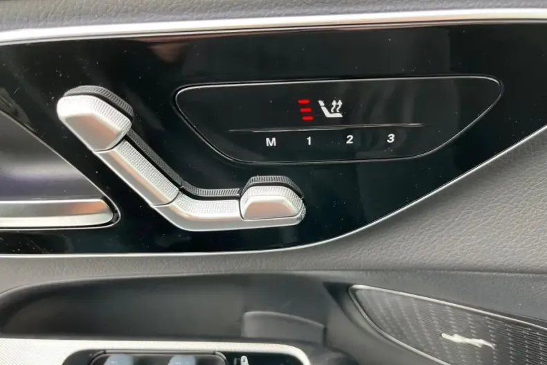 Mercedes-Benz GLC 220 (Clasa GLC) din 2025 cu 10.000 km - oferta MER197486 - foto 11