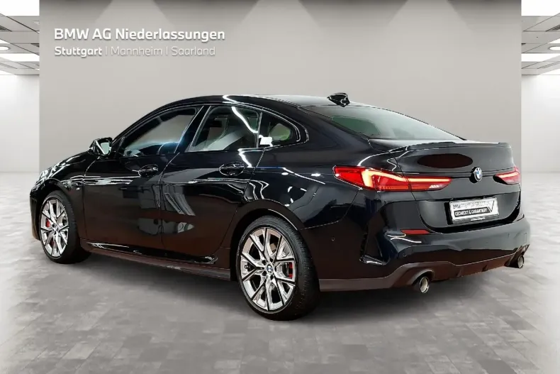 BMW 220i (Seria 2) din 2024 cu 11.383 km - oferta BMW197491 - foto 2