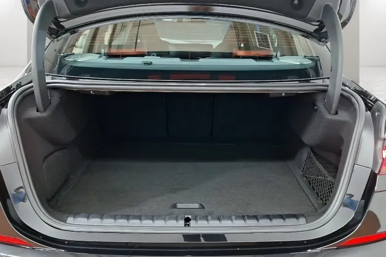 BMW 220i (Seria 2) din 2024 cu 11.383 km - oferta BMW197491 - foto 11